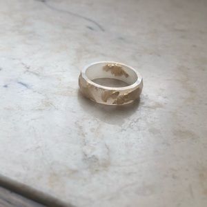 Resin gold flake ring